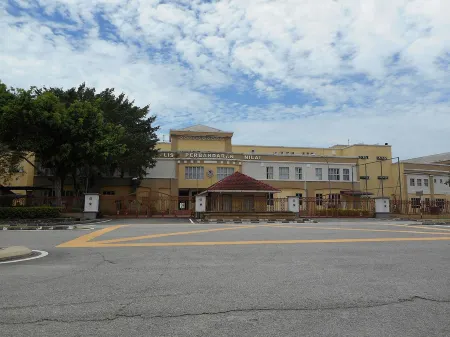 New Wave Hotel Nilai 1