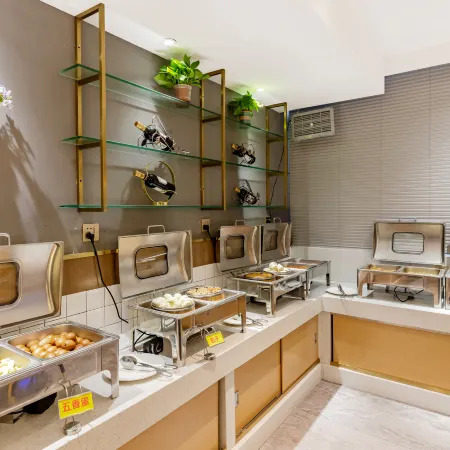 Chizhou Daqianmen Light Luxury Hotel