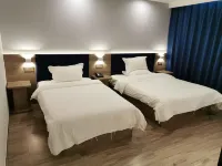 7 Days Premium Hotel (Tianjin Ancient Culture Street Eye of Tianjin)