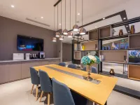 Home Inn UP Huayi Collection Hotel (Mingshui Ancient Town Hong Kong Street) - Bintang 3