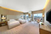 Hyatt Regency Dubai Creek Heights