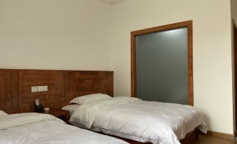 Happy Heart Inn