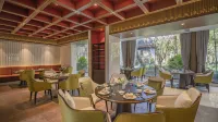 Splendid Clubhouse - breakfast