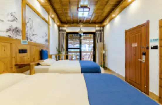 Floral Hotel·Furong Town Qichi Hotel (Great Waterfall Branch)