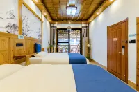 Floral Hotel·Furong Town Qichi Hotel (Great Waterfall Branch)
