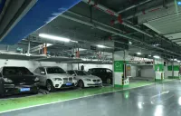 Haiyi International Apartment - parking