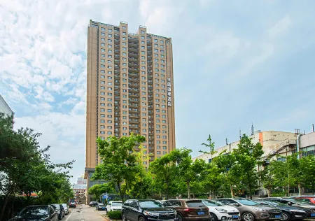 Peninsula Seasons Hotel Отели рядом с достопримечательностью «Qinhuang Botanical Garden»