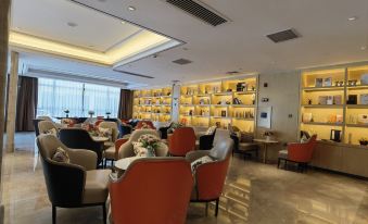 Starway Hotel (Shantou High-Speed Railway Station)