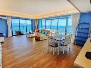 Huizhou trail Bay pick up and enjoy the Sea View Hotel Apartment