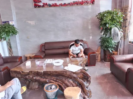 pan  lsland  Hotel Отели рядом с достопримечательностью «Jinfengshan»