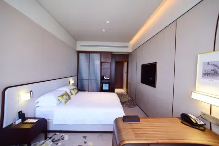 威海衛大廈（威高廣場幸福門店）