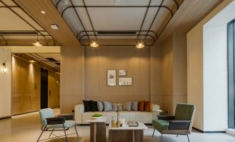 Lan Kwai Fong Hotel (Shenzhen University Town Metro Station)