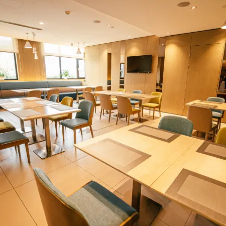 Holiday Inn Express YINGKOU ONELONG PLAZA by IHG