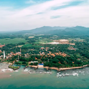 Mambruk Hotel & Convention Hotel berhampiran Pantai Sambolo