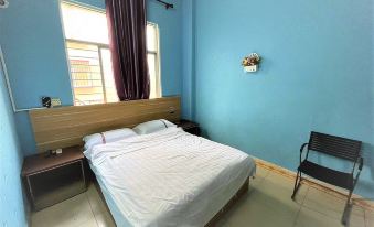 Xinronghua Hotel (Qinzhou No.1 People's Hospital Branch)