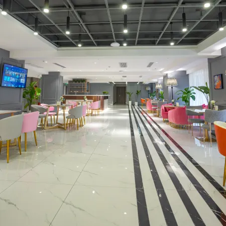 Huainan A·PAN Art Hotel (Huainan University of Technology)