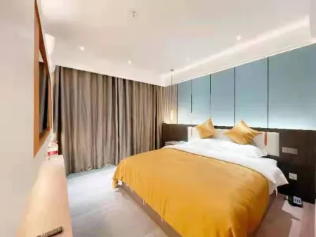 Neixiang Qihu Huating Hotel (Wulibao Branch) Отели рядом со станцией Neixiang Railway Station