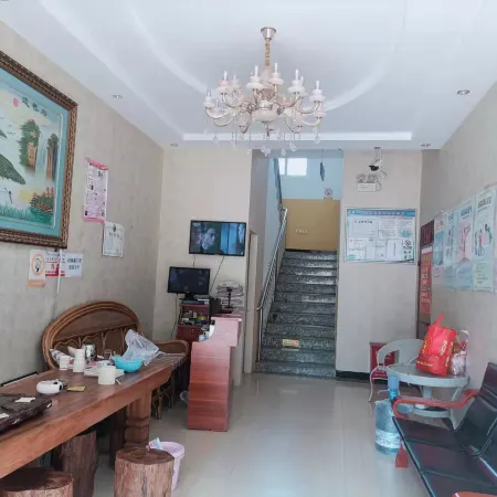 Shiping Hongyuan Hotel (Niujie Town Store)