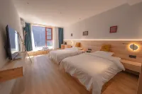 Zhuozhuo Moyuan Homestay