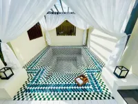 Qushu Holiday Villa (Taishan Yihe Hot Spring City) - Romantic