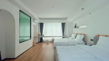 256, Huangcuo Tatou, Siming District, Xiamen City, Fujian Province Отели рядом с достопримечательностью «One Country Two Systems Beach»