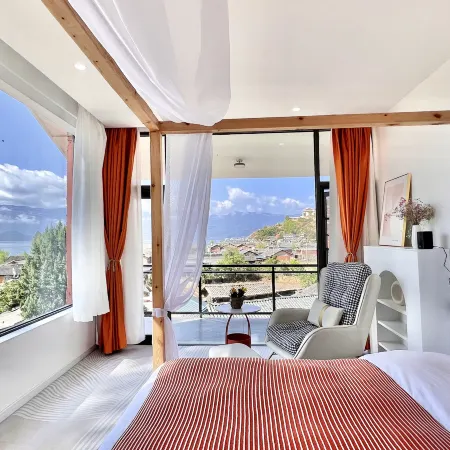 Lugu Lake Yunshang Flower Blossoms Half Mountain Lake View Resort