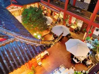 Wenjun Courtyard Hotel (near metro station, English-speaking service, travel agency)