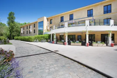 Suite Home Aix en Provence Sud TGV Hotels in Gardanne