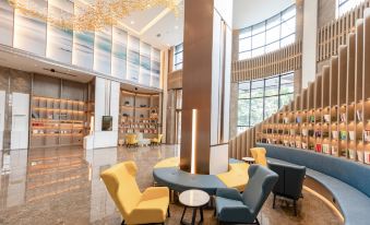 Yaduo Hotel (Guangzhou Panyu Bridge Metro Station)