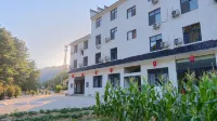 Mingtang Manor Các khách sạn gần Red No.28 Division Military-political Former Site