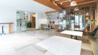 UrbanView @ Lacson Street Bacolod City by RedDoorz