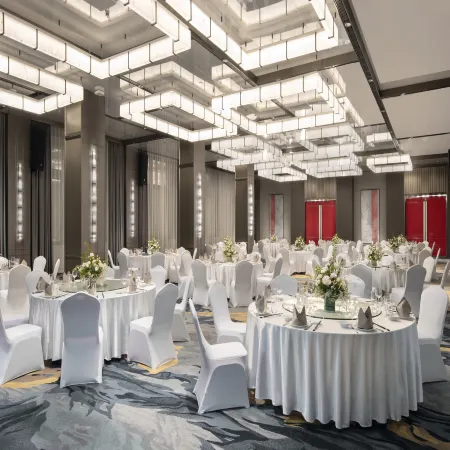Ramada Plaza By Wyndham Poyang Hotel