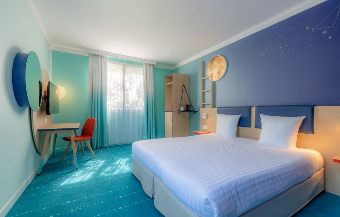 Grand Magic Hotel