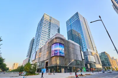 設計之都國際公寓（廣州白雲黃邊地鐵站店） NOME STORE（雲門NEW PARK店）附近的飯店