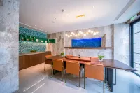 Changyu Cabernet Hotel · 1892 (Yantai Hill & No.1 Beach Branch) - Gym