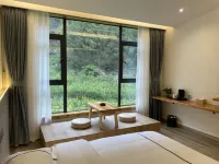 Moyeshanshu Homestay 와룡 판다 평원 주변 호텔