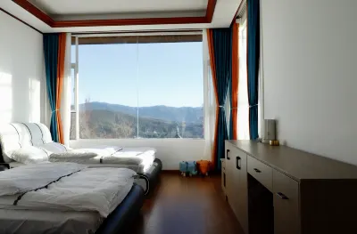 Yinghuagu Photography Home Chinese Inn Hotel dekat Wuliangshanzhen