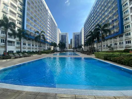 Madison's Place at Sea MOA