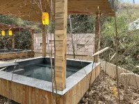Enshi Grand Canyon Yunyin Tangquan Shanju (Visitor Center Branch) - Hot Springs