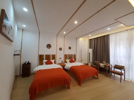 he zhang ye lang you she secllded house hotel Отели в г. Хечжан