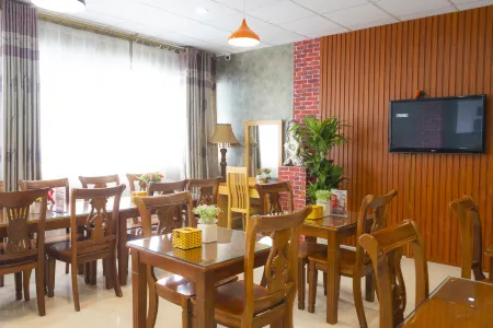 Moon Hotel Отели рядом с достопримечательностью «Electric Power University»