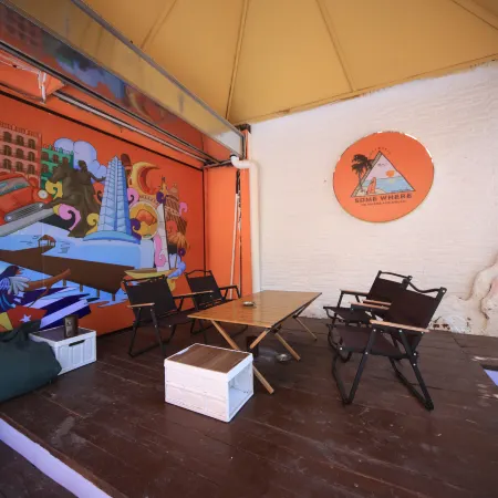 Mojue Youth Hostel (Dadonghai)