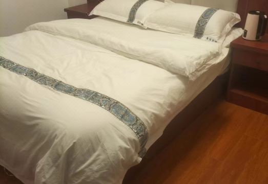 Xinhao Hotel Hotel Overview