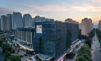 Xining Haihu New District Wanda Moments Hotel