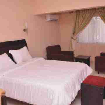 The Urban Oasis Hotel Rooms