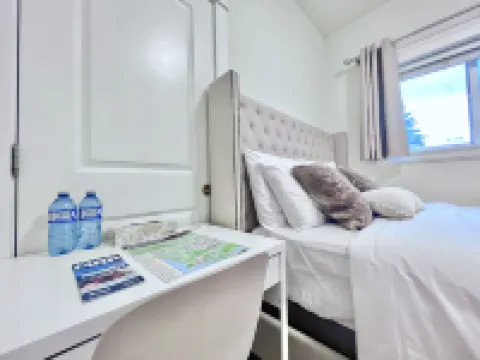 安心民宿-近温哥華機場和天車站