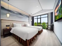 Moshang Qingju Hotel (Hebi Qixian  Yunmengdadao Branch) Hotels in Qi County