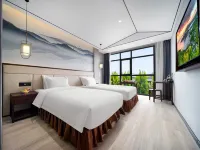 Moshang Qingju Hotel (Hebi Qixian  Yunmengdadao Branch) Hotels near Branch of Jiangxi Finance and Economics Institute of Technology