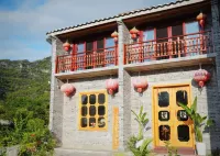 Yueliangwan Inn