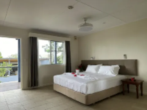 Coconut Palms Resort & Diamond Casino Hotels in Efate